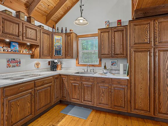 2nd image of 129 Ridge Road