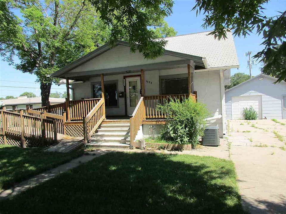 1st image of 1223 W 11th St