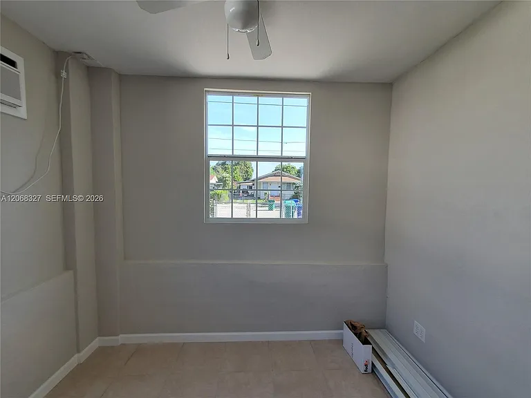 70 NW 33rd St — Photo 29