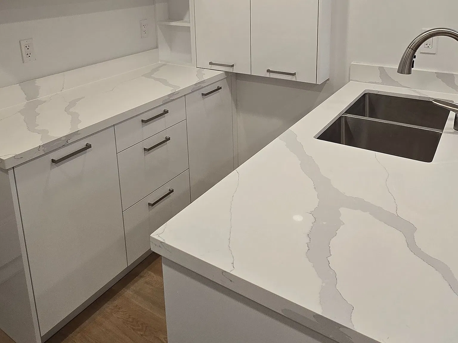 2 bed, $1,990 — Photo 3