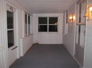 424 Copper Hill Rd, West Suffield, CT 06093