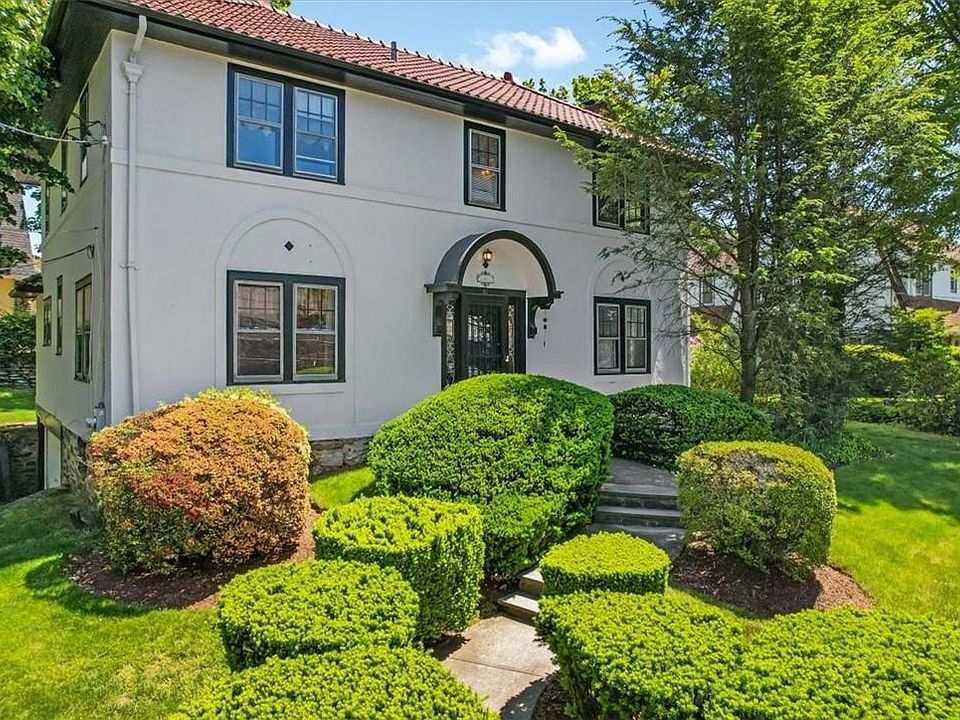 1st image of 81 Sycamore Avenue