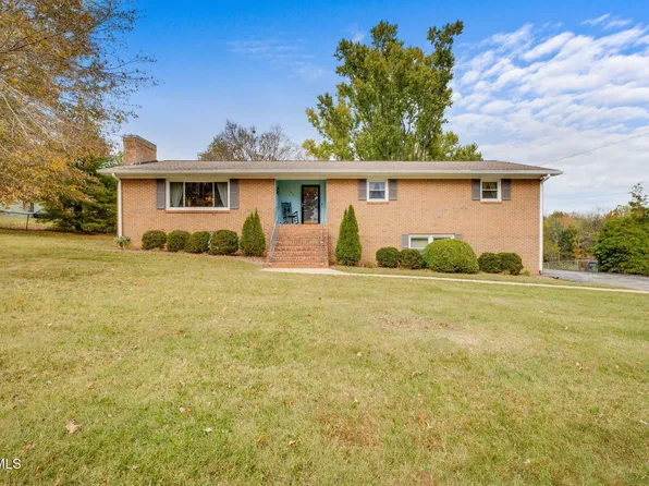 105 Foley Cir, Bristol, TN 37620