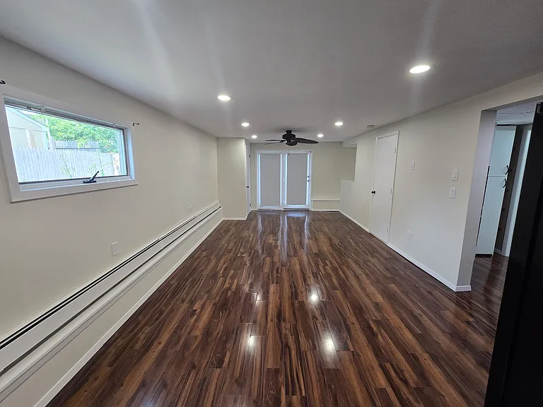 E Clearwater Rd — Photo 10