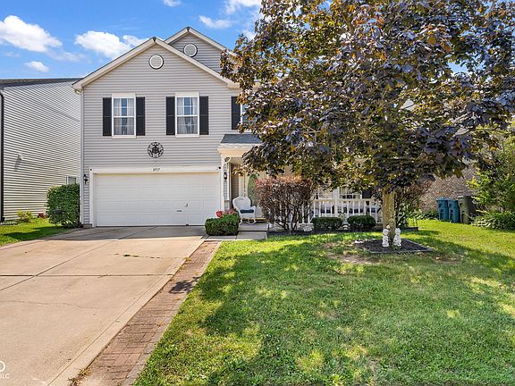 3rd image of 8937 Browns Valley Ln