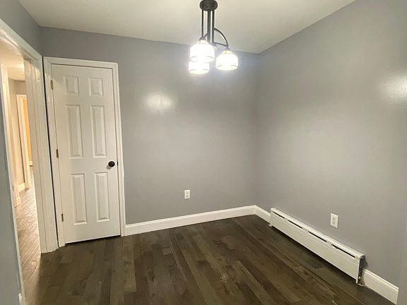 5th image of 10936 156th St