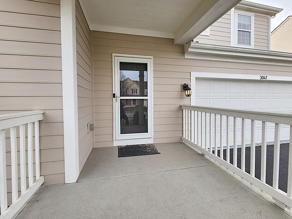 2nd image of 3047 Walkerview Dr