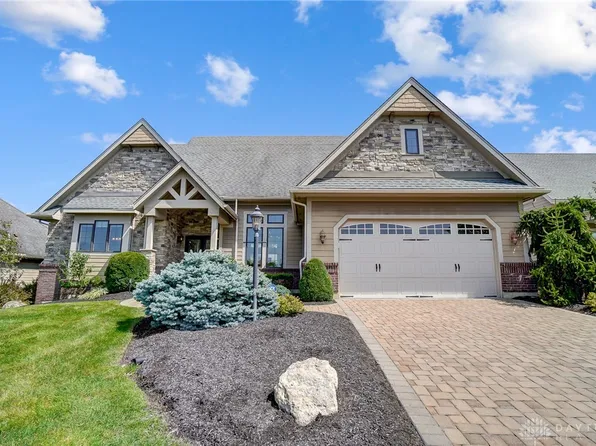 480 Signature Dr S, Xenia, OH 45385