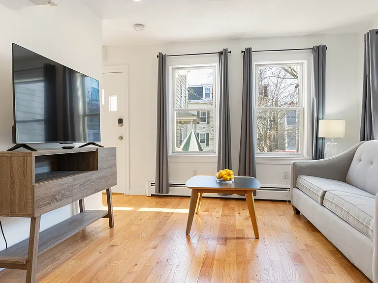 9 5th St #9C — Photo 6