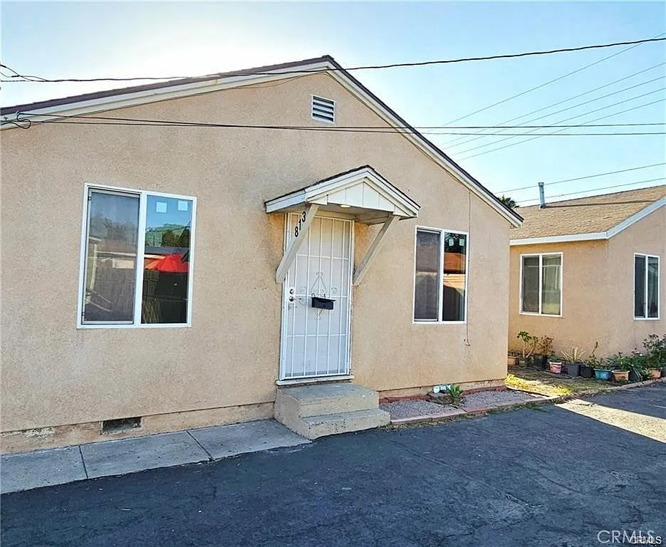1 bed, 576 sqft, $1,975 — Photo 1