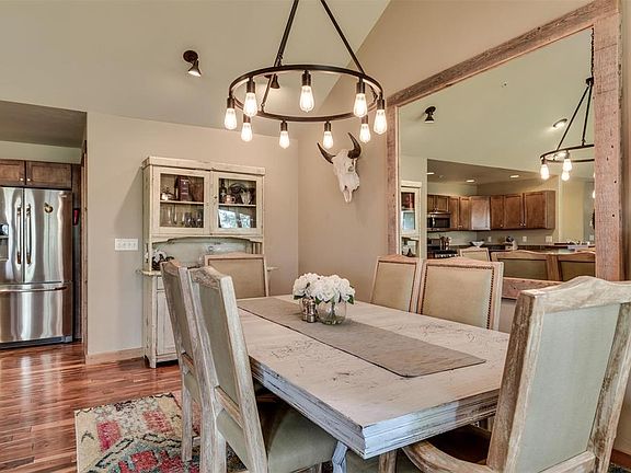 4th image of 29 Aspenwood Dr