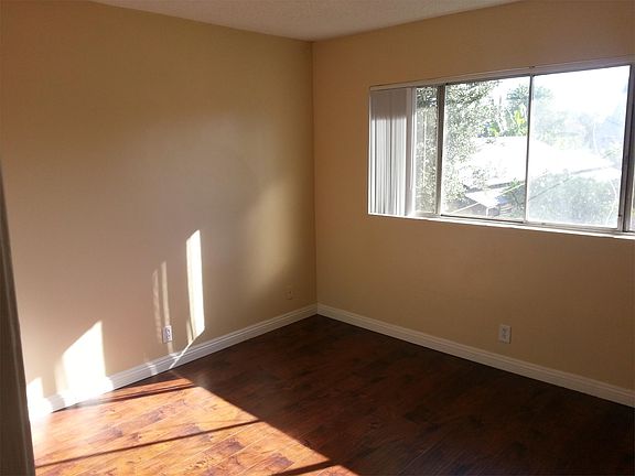 3rd image of 150 E Alvarado St #11098093