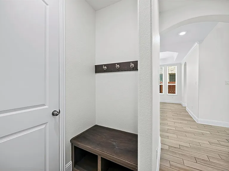 11918 Sumitomo Ln — Photo 10