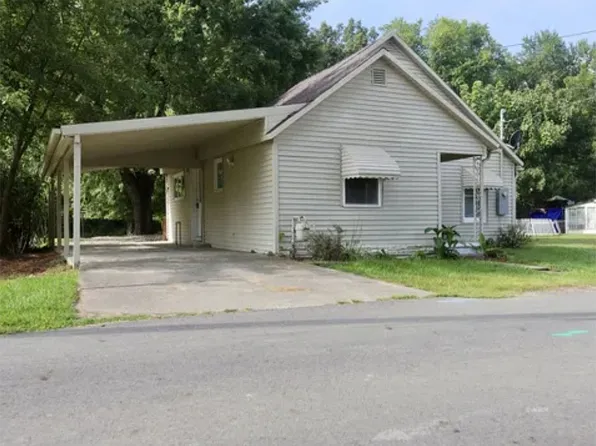 85 Earl St, Jackson, OH 45640