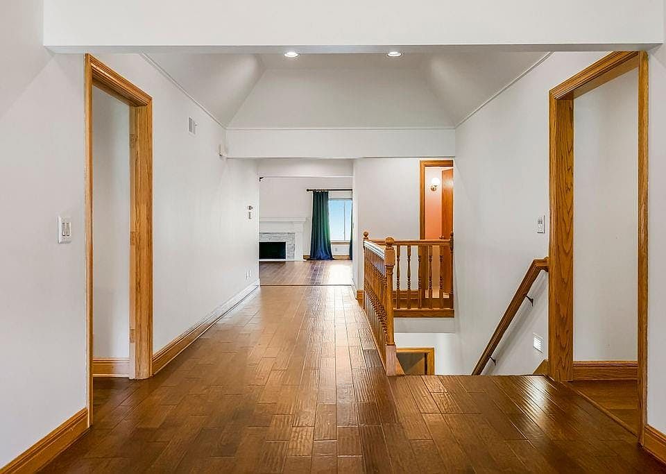 12325 Mission Rd, Leawood, KS 66209 | Zillow