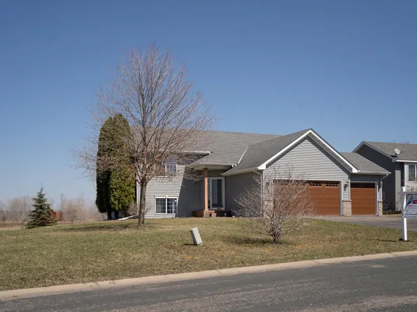 2358 Coldwater Xing, Mayer, MN 55360