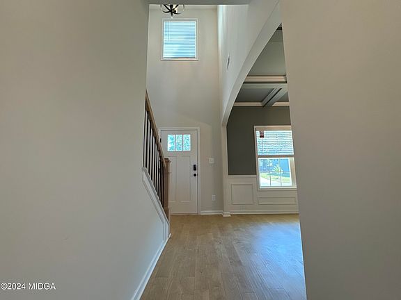4th image of 637 McCarley Dr #177