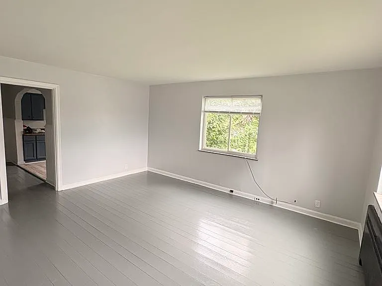 7169 Reading Rd #2 — Photo 3