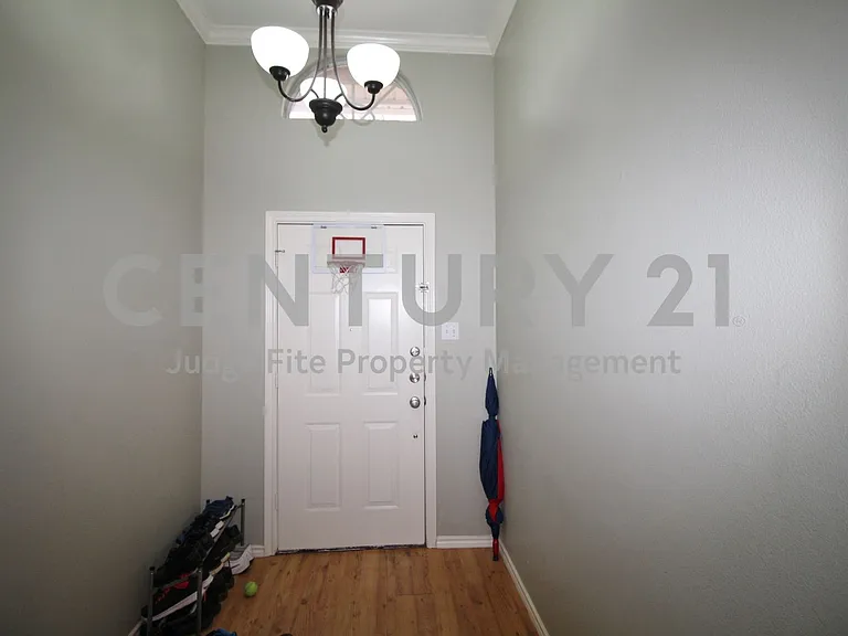4228 Boulder Park Dr — Photo 2
