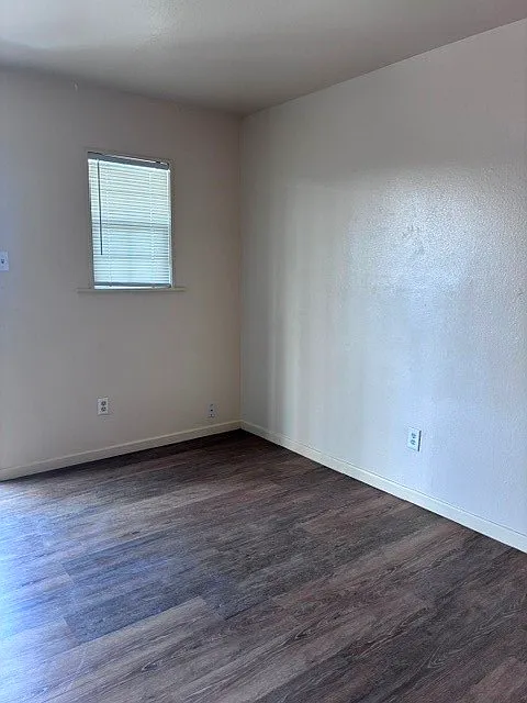 1 bed, 1.0 bath, 445 sqft, $800 — Photo 3