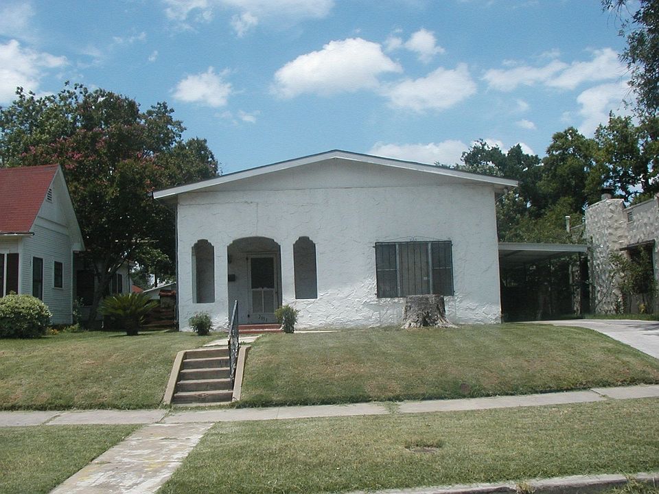 1st image of 2051 W Kings Hwy