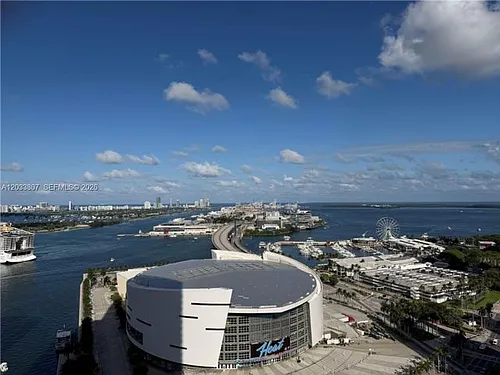 888 Biscayne Blvd #3001 Photo 1