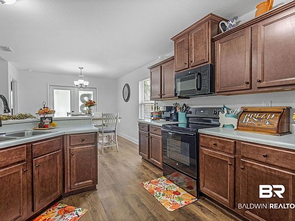 3rd image of 24309 Raynagua Blvd