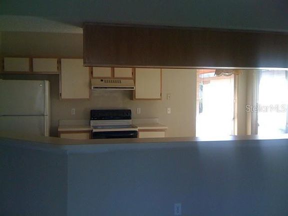 2nd image of 8826 Parliament Ct