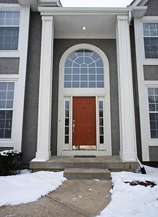 3rd image of 9019 W 149th St