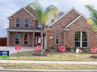 49 Terra Bella Dr, Manvel, TX 77578