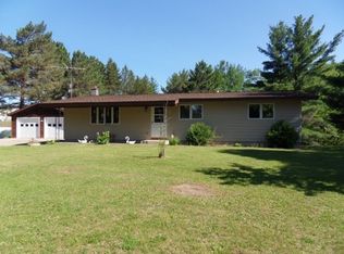 4784 Ohlson Ln, Rhinelander, WI 54501