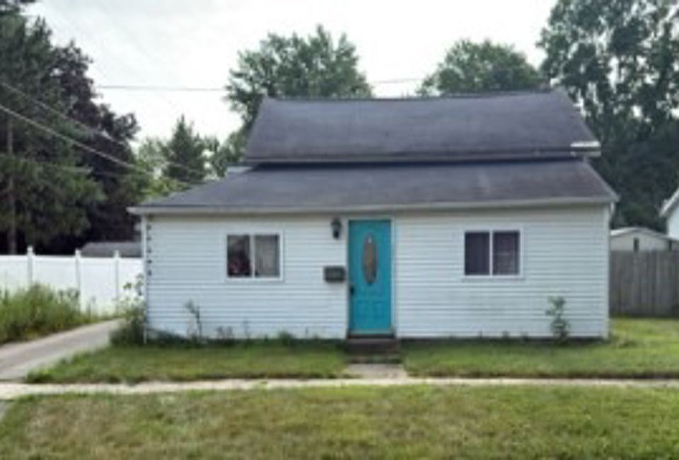1st image of 309 Fulton St
