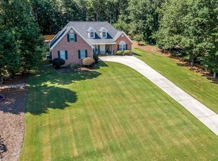 150 Royal Crest Dr, Braselton, GA 30517