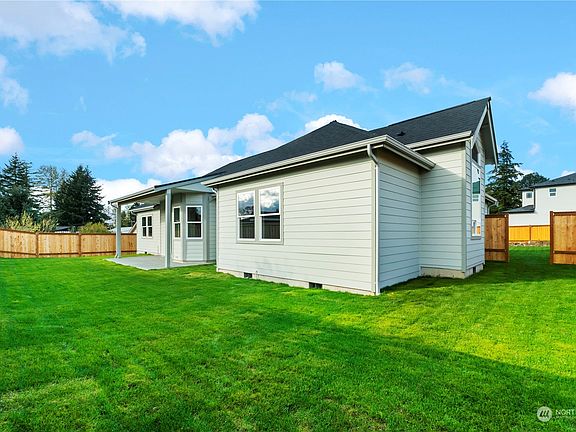 4th image of 10415 20th Avenue Ct E