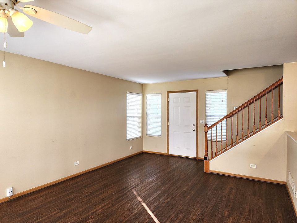 380 Ogden Falls Blvd, Oswego, IL 60543 Zillow