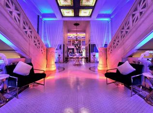 HWH Luxury Living, Los Angeles, CA 90013