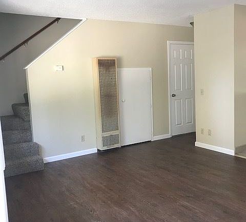 4th image of 1946 B St #7
