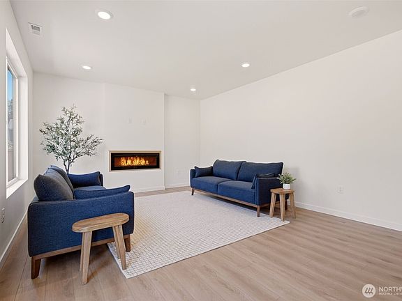 4th image of 9711 Mckinley Avenue E