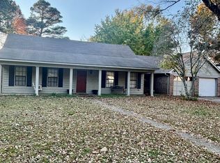 1517 Sunridge Cv, Greenville, MS 38701