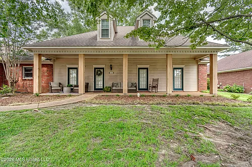214 Ramblewood Dr Photo 1
