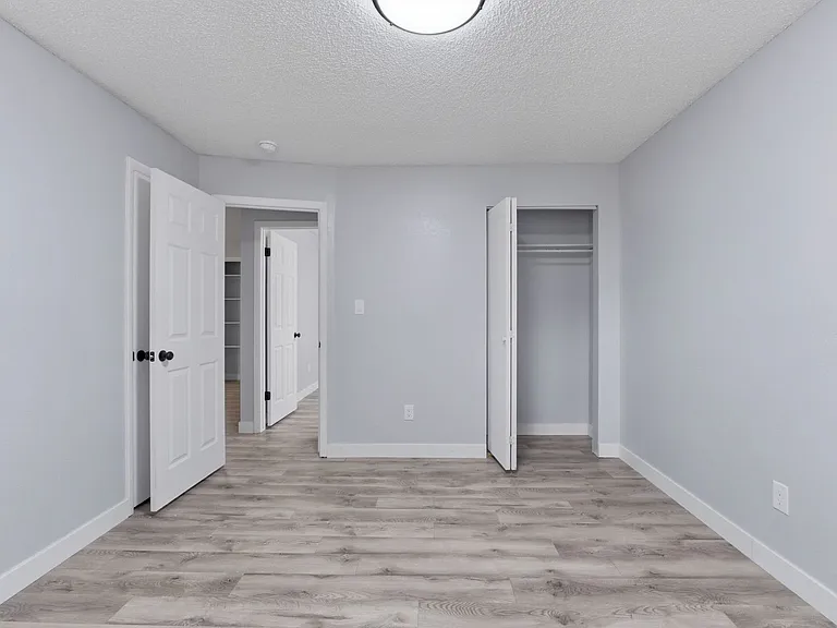 951 Iowa Ave #1 — Photo 14