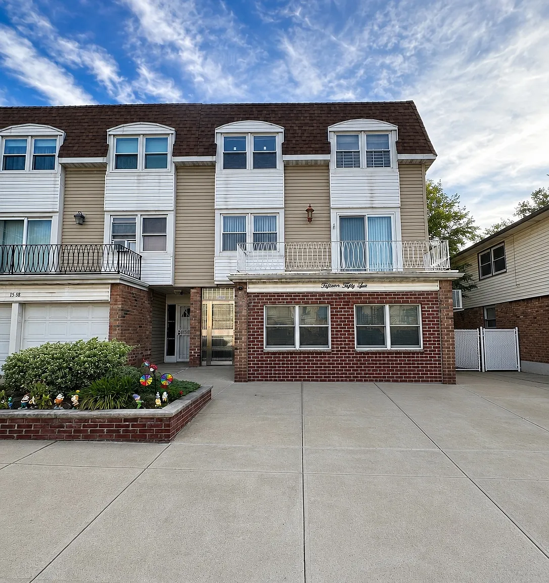 215th St, Bayside — Photo 1