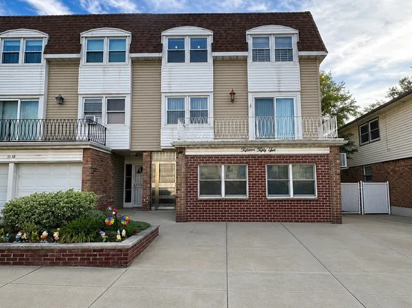 (undisclosed Address), Bayside, NY 11360