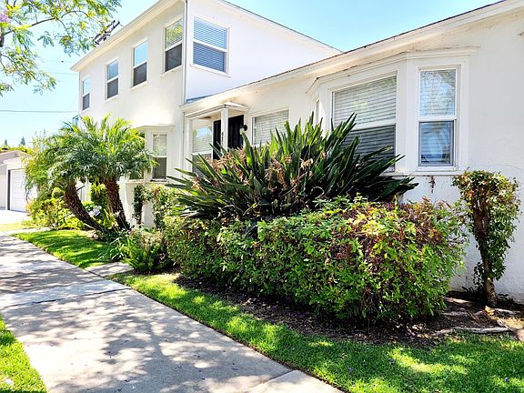 2nd image of 9801 Vidor Dr
