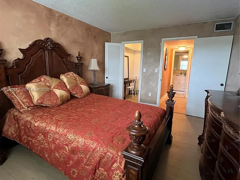 8135 Sunrise Lakes Blvd #308 — Photo 15