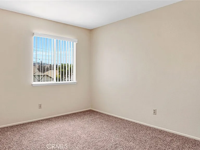 26342 Snowden Ave — Photo 23