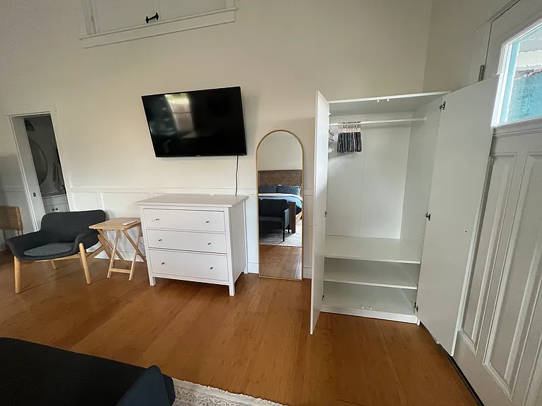 642 Euclid Ave — Photo 12