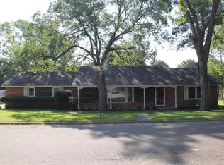 16 Larchmont Ln, Wewoka, OK 74884