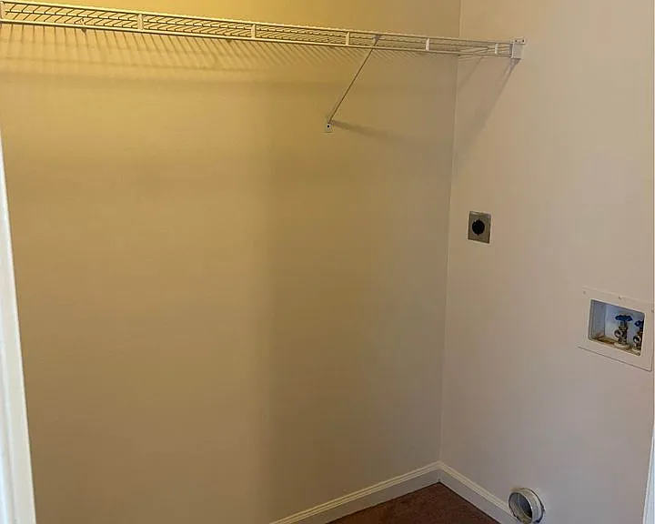201 Aqueduct Dr — Photo 6