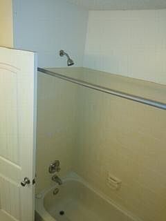 2nd image of 116 Brentwood Ln